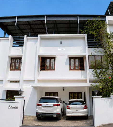private luxury serviced villa near Amrita Hospital Kochi